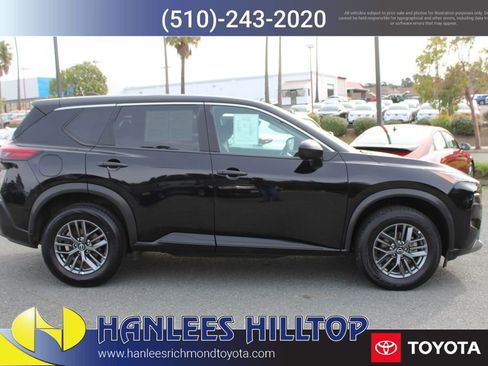 Used 2023 Nissan Rogue S image 6