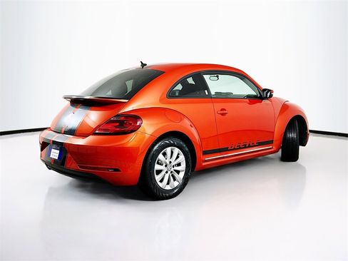 Certified 2019 Volkswagen Beetle 2.0T S image 7