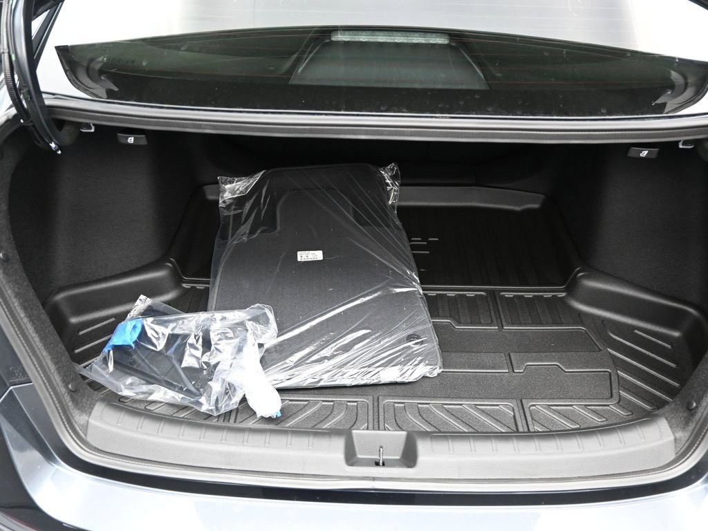 Used 2026 Honda Civic Sport Touring image 11