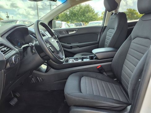 Used 2019 Ford Edge SE w/ SE Fleet Driver's Package FWD image 17