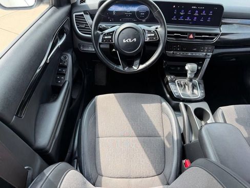 Used 2024 Kia Seltos S FWD image 8