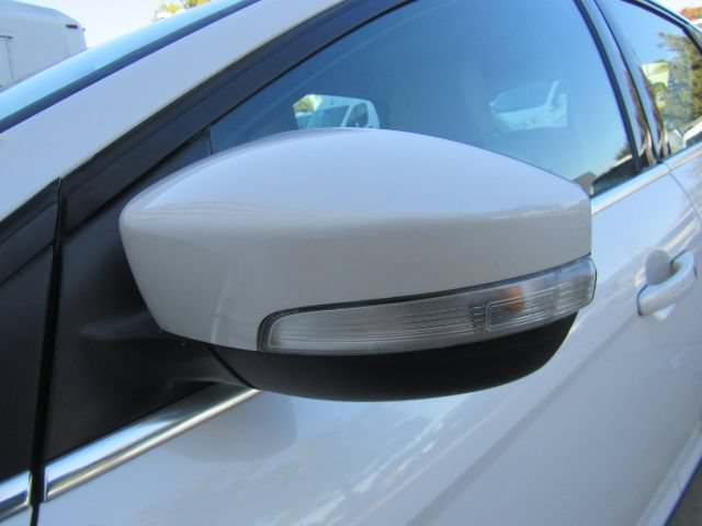 Used 2016 Ford Focus Electric Hatchback FWD image 16