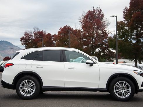 New 2026 Mercedes-Benz GLC 300 4MATIC image 5