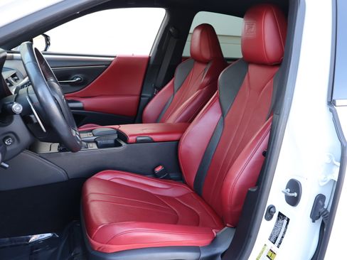 Used 2021 Lexus ES 350 F Sport image 2