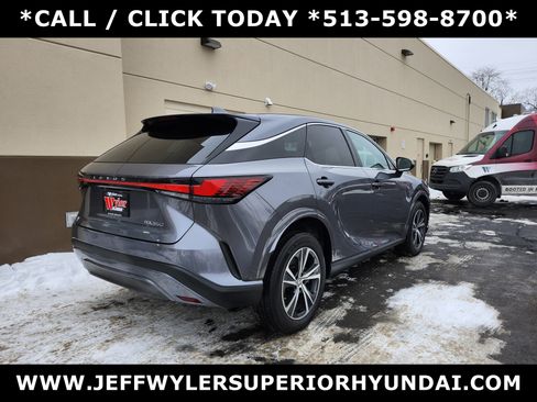 Used 2023 Lexus RX 350 FWD image 3