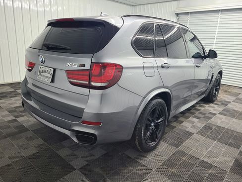 Used 2017 BMW X5 xDrive50i w/ Executive Package AWD/4WD image 11