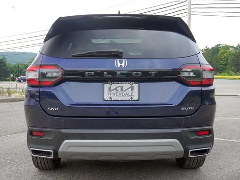 Used 2023 Honda Pilot Elite image 17