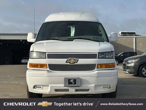 New 2026 Chevrolet Express 2500 Extended w/ Driver Convenience Package image 7