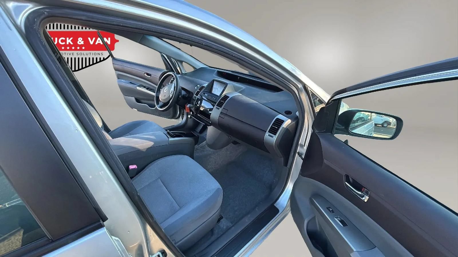 Used 2005 Toyota Prius FWD image 21