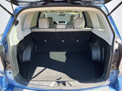 Used 2017 Subaru Forester 2.5i Limited image 12