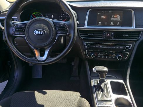 Used 2017 Kia Optima Premium w/ Hybrid Convenience Package FWD image 9