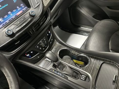 Used 2018 Buick Envision Essence AWD/4WD image 13