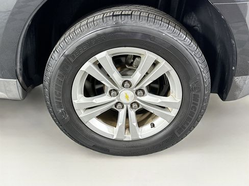 Used 2013 Chevrolet Equinox LS image 11