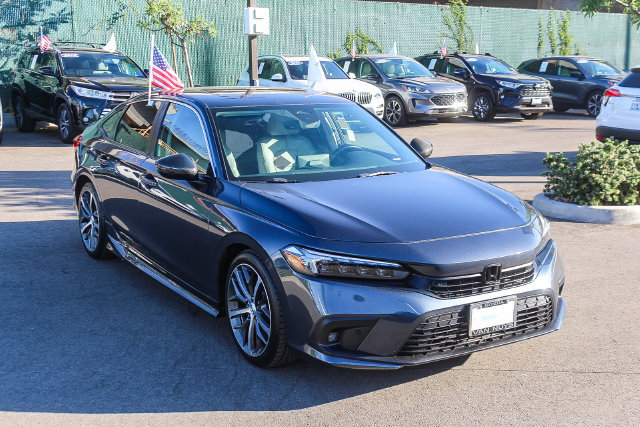 Used 2023 Honda Civic Touring image 3
