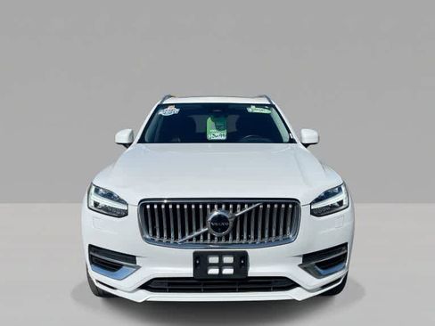 Used 2023 Volvo XC90 T8 Plus AWD/4WD image 9