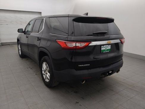Used 2019 Chevrolet Traverse LS FWD image 5