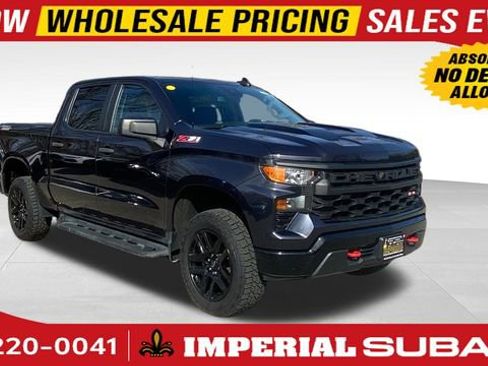 Used 2022 Chevrolet Silverado 1500 Custom Trail Boss w/ LPO, Dark Essentials Package AWD/4WD image 1