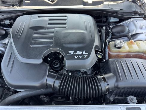 Used 2018 Dodge Challenger SXT w/ Blacktop Package RWD image 18