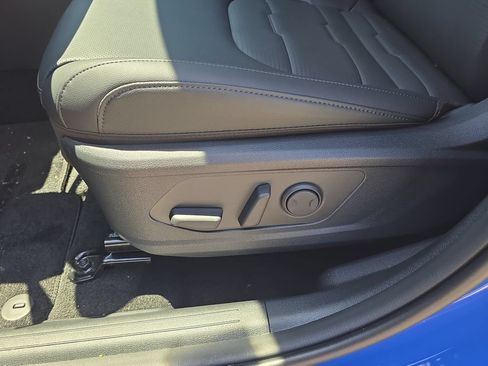 New 2026 Kia Sportage SX FWD image 21