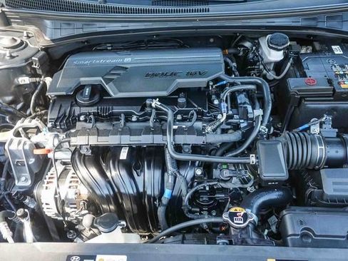 Certified 2024 Hyundai Elantra SEL w/ Convenience Package FWD image 28