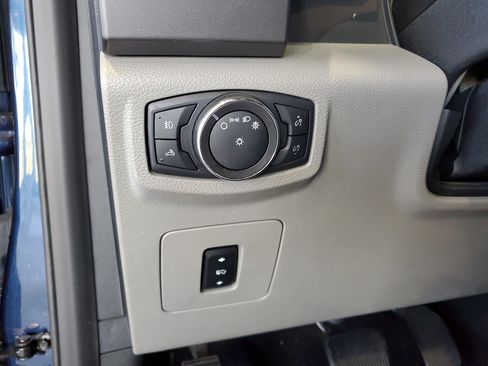 Used 2017 Ford F150 XLT w/ Equipment Group 301A Mid RWD image 21