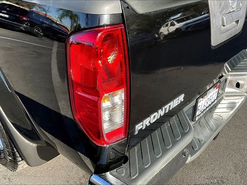 Used 2016 Nissan Frontier SV w/ SV Value Truck Package image 22