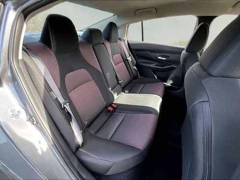 New 2026 Nissan Sentra SR w/ Floor Mat Package FWD image 9