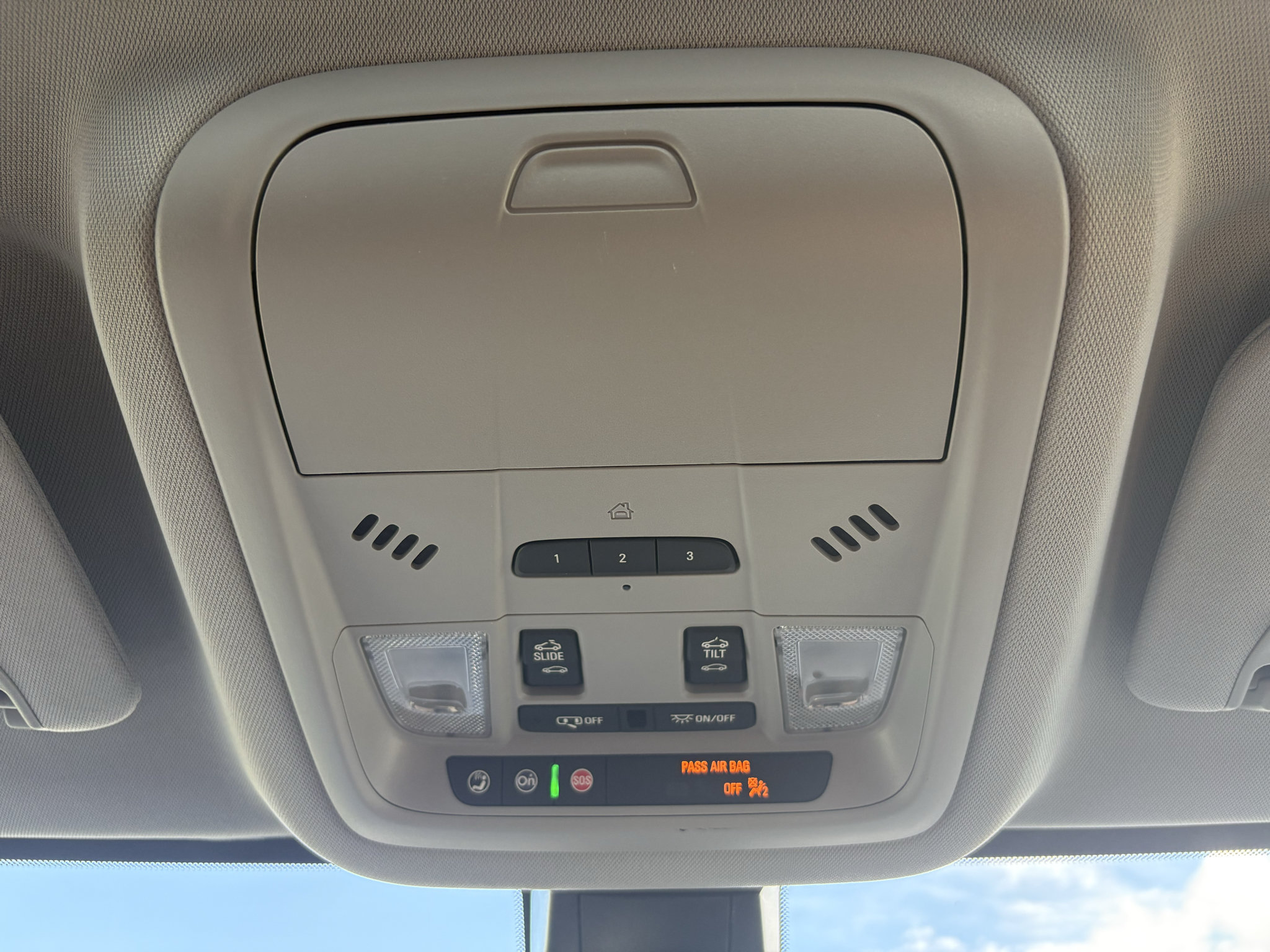 Used 2023 GMC Acadia AT4 w/ Technology Package AWD/4WD image 37