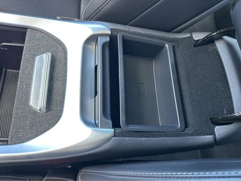 Used 2024 Lucid Air Touring image 27