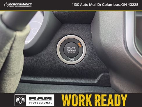New 2026 RAM 2500 Big Horn AWD/4WD image 30