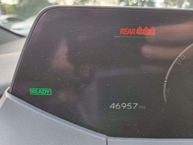 Used 2024 Toyota Prius LE FWD image 27