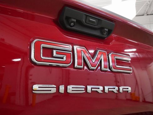 Used 2023 GMC Sierra 1500 Elevation image 10