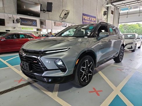 Used 2023 Chevrolet Blazer RS w/ Driver Confidence II Package AWD/4WD image 16
