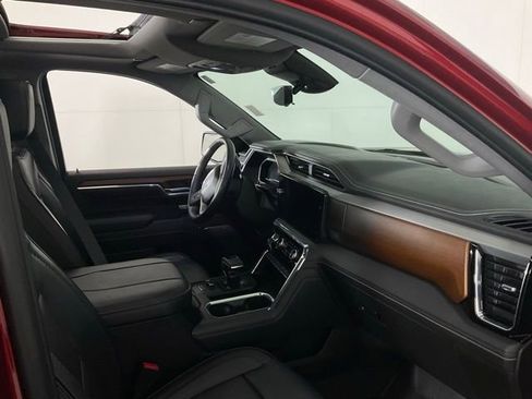 Used 2023 GMC Sierra 1500 Denali AWD/4WD image 32