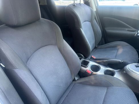 Used 2013 Nissan Juke SV FWD image 25
