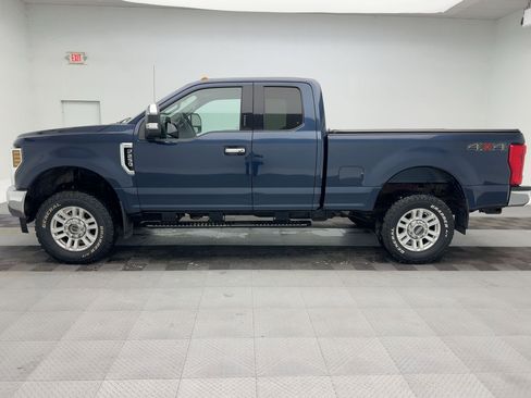 Used 2019 Ford F250 XLT w/ XLT Value Package image 2