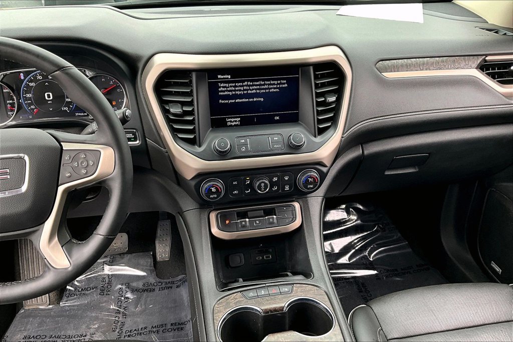 Used 2023 GMC Acadia Denali FWD image 8