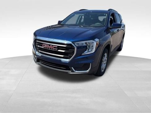 Used 2023 GMC Terrain SLE w/ Driver Convenience Package AWD/4WD image 1