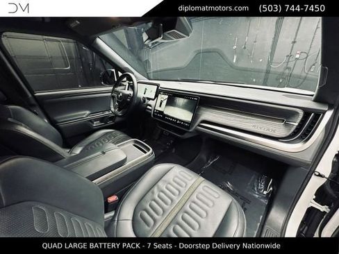 Used 2023 Rivian R1S Adventure AWD/4WD image 18