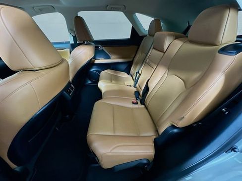 Used 2021 Lexus RX 350L FWD w/ Premium Package image 21