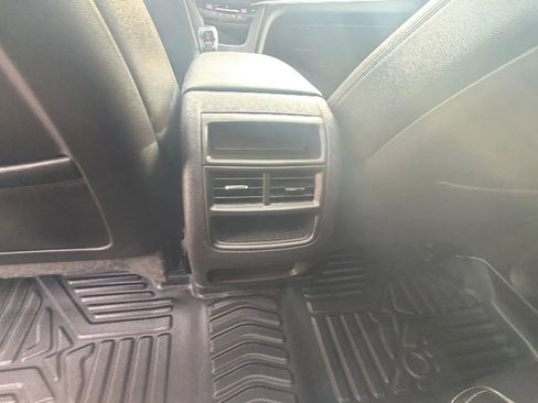 Used 2020 Cadillac XT5 Premium Luxury image 45