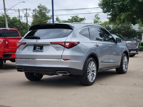 Used 2023 Acura MDX SH-AWD w/ Advance Package image 6