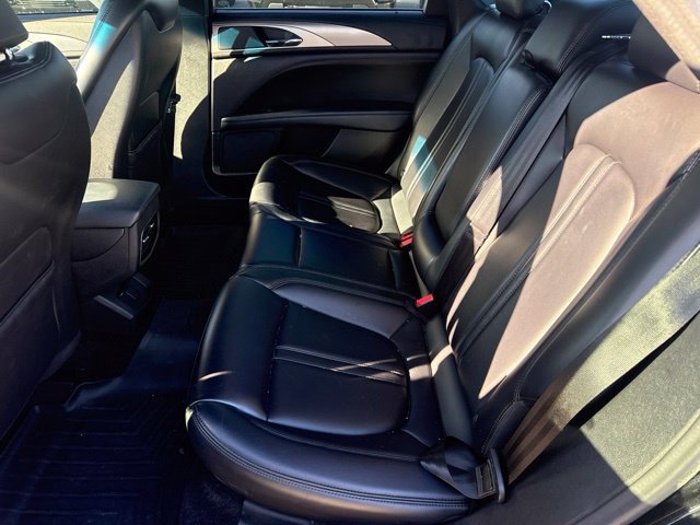 Used 2017 Lincoln MKZ Premiere FWD image 26