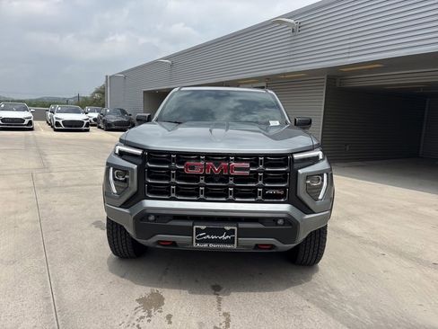 Used 2025 GMC Canyon AT4 w/ Technology Plus Package AWD/4WD image 2