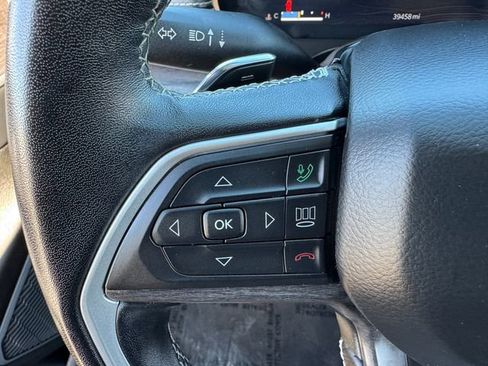 Used 2022 Jeep Grand Cherokee L Limited image 23