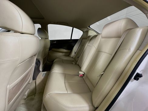 Used 2013 INFINITI G37 Journey w/ Premium Pkg image 28