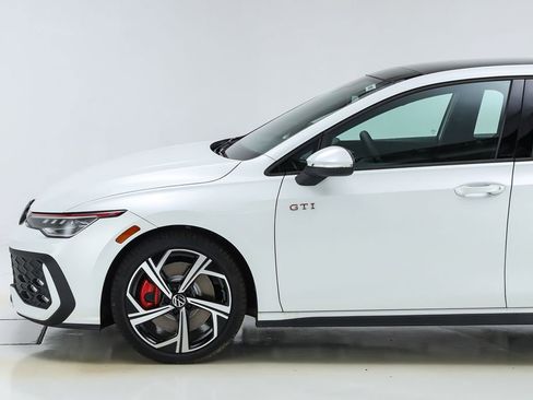 New 2025 Volkswagen GTI SE image 41