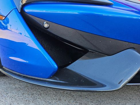 Used 2019 McLaren 570S Spider image 14