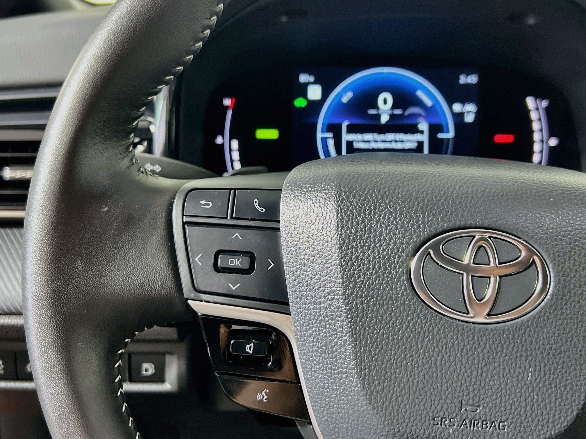 Used 2026 Toyota Camry SE w/ Convenience Package FWD image 18