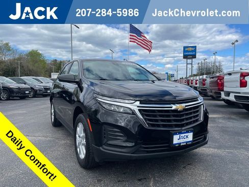Used 2024 Chevrolet Equinox LS w/ LS Convenience Package AWD/4WD image 1